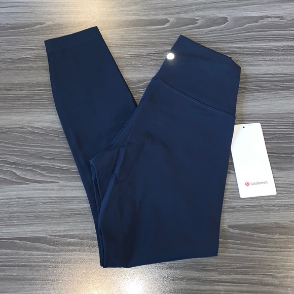 lululemon athletica Pants - NWT! Lululemon Wunder Under HR tight 25” size 6